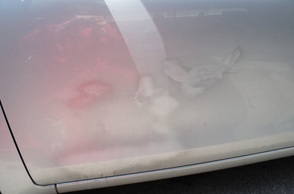 缶スプレーで車のドアを塗装　失敗例